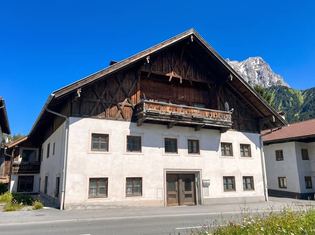 Sanierungsbedürftiges Bauernhaus in Ehrwald