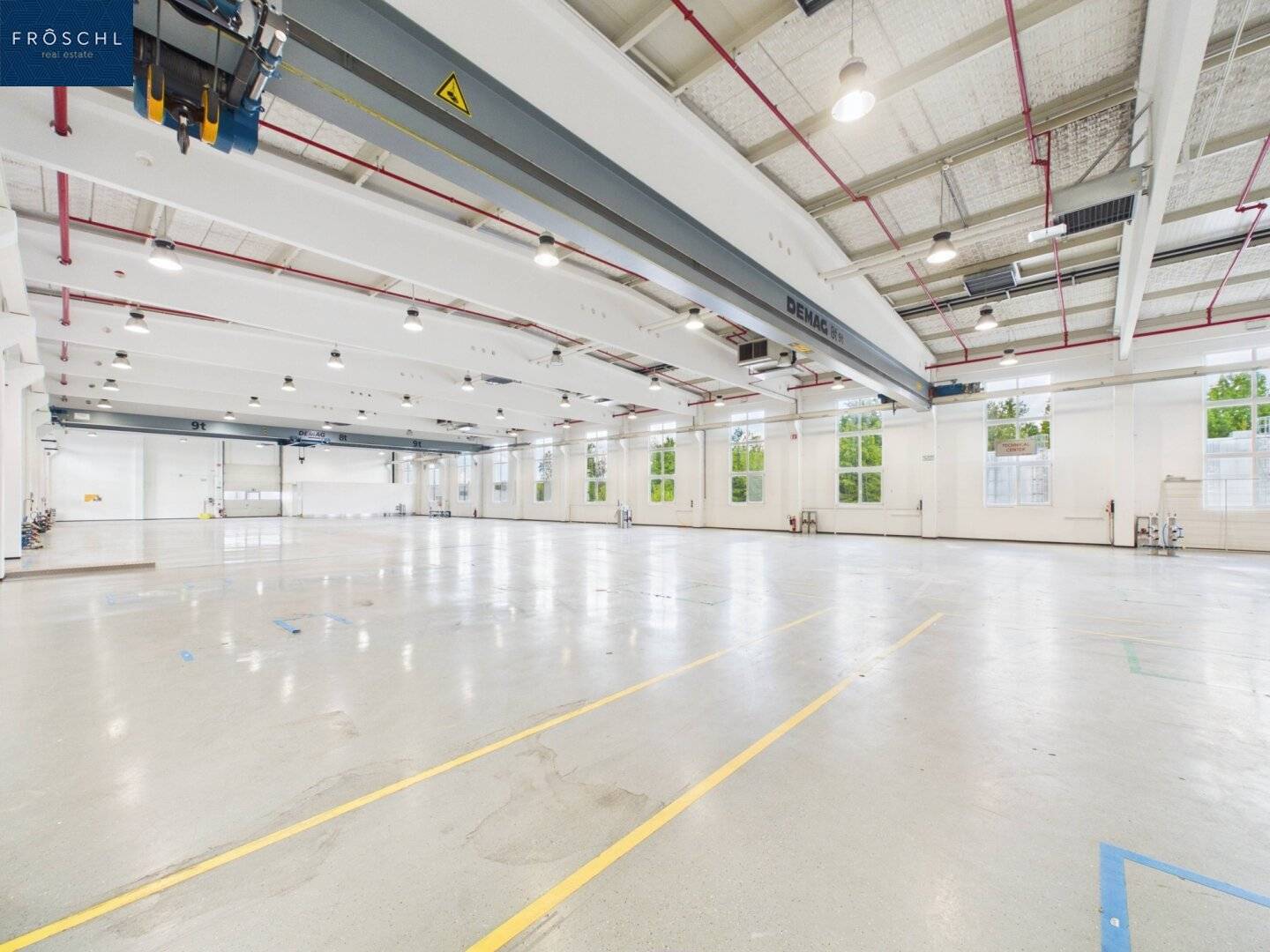 9.761 m² Gewerbeobjekt, €3/m²