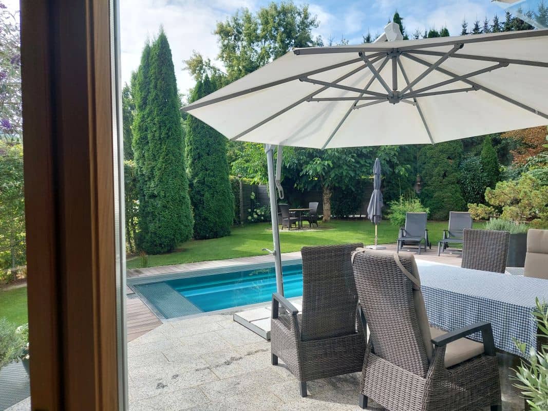 Architect-Designed House with Pool in Reutte