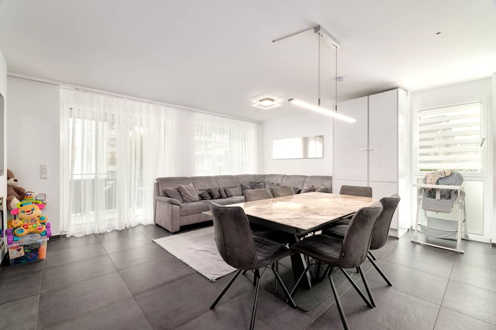 Neuwertige Wohnung nahe Zentrum mit Terrasse