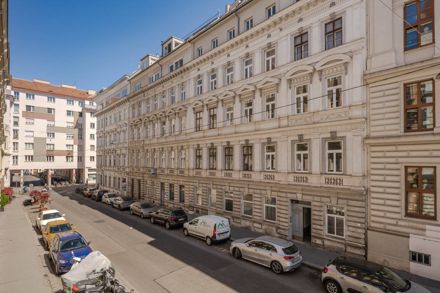 2-Room Apartment in 4th District