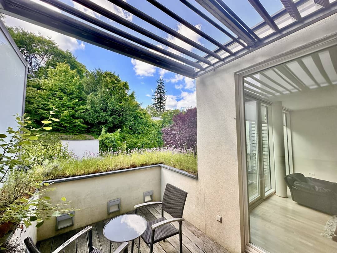 Apartment Grinzing with private elevator