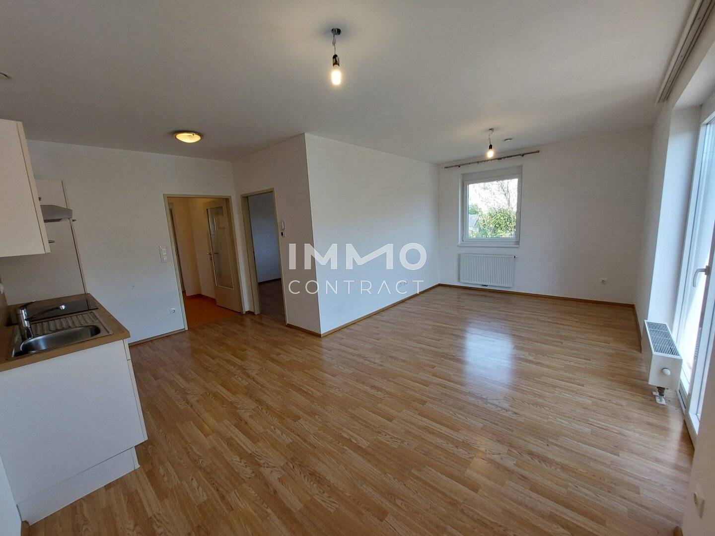 Accessible apartment with large balcony and lift
