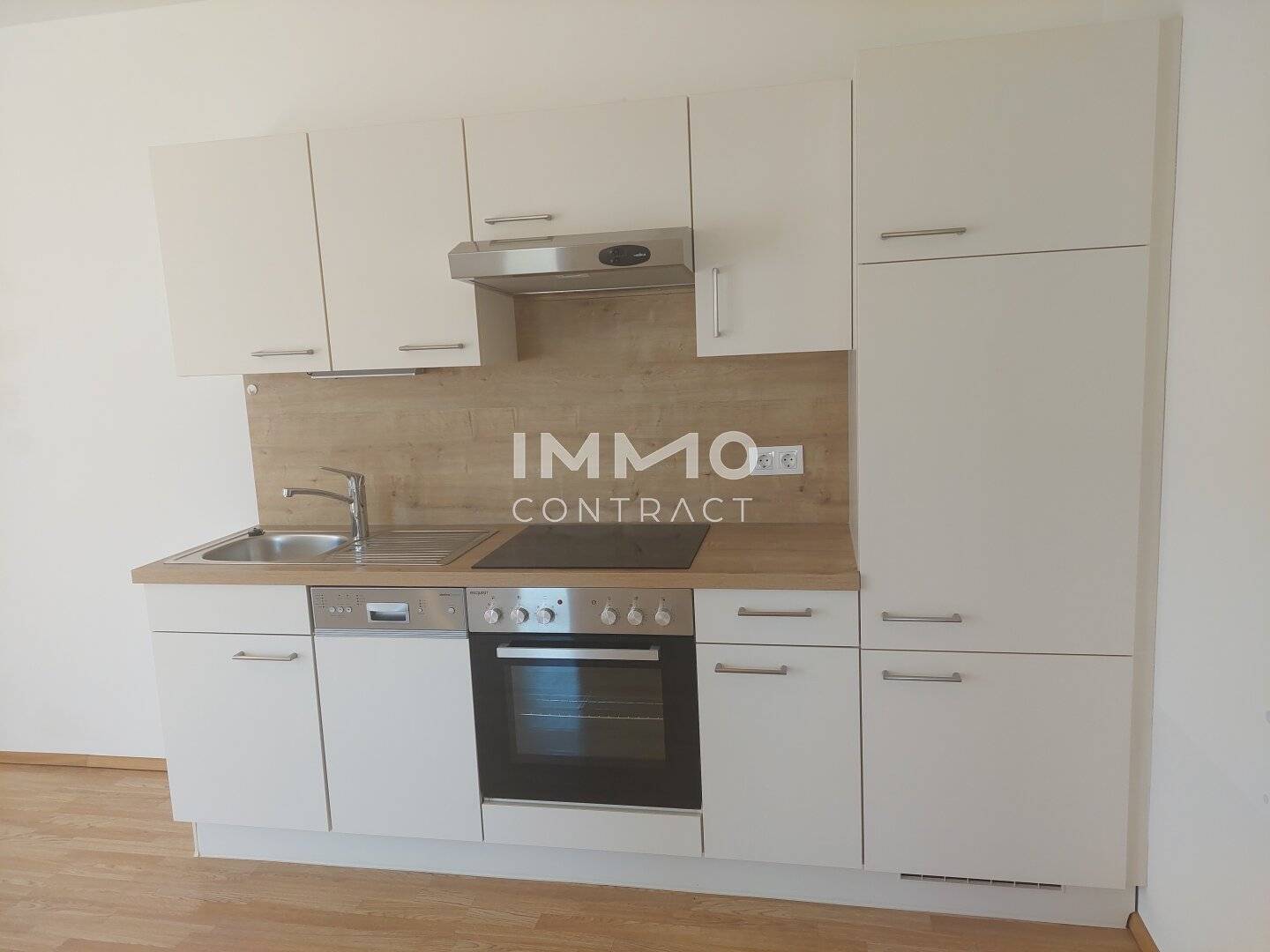 Accessible apartment with large balcony and lift