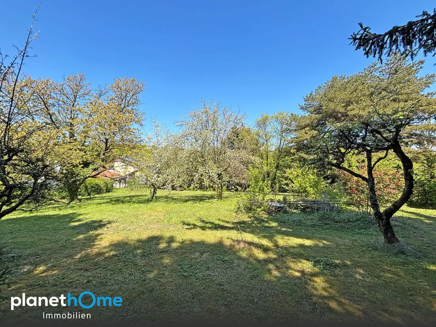 Beautiful building land in Pressbaum