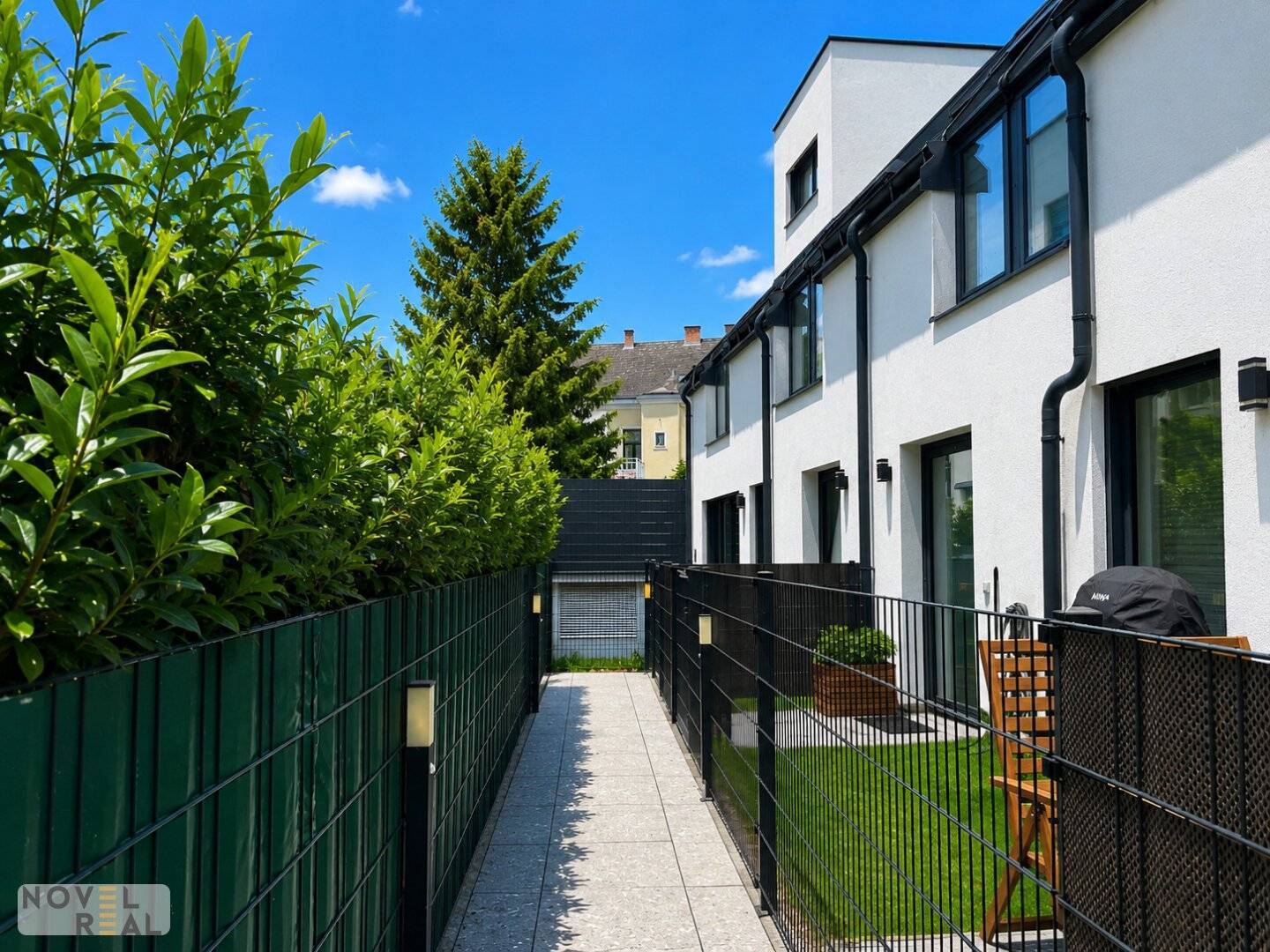 Terraced House with Garden in Vienna 1210