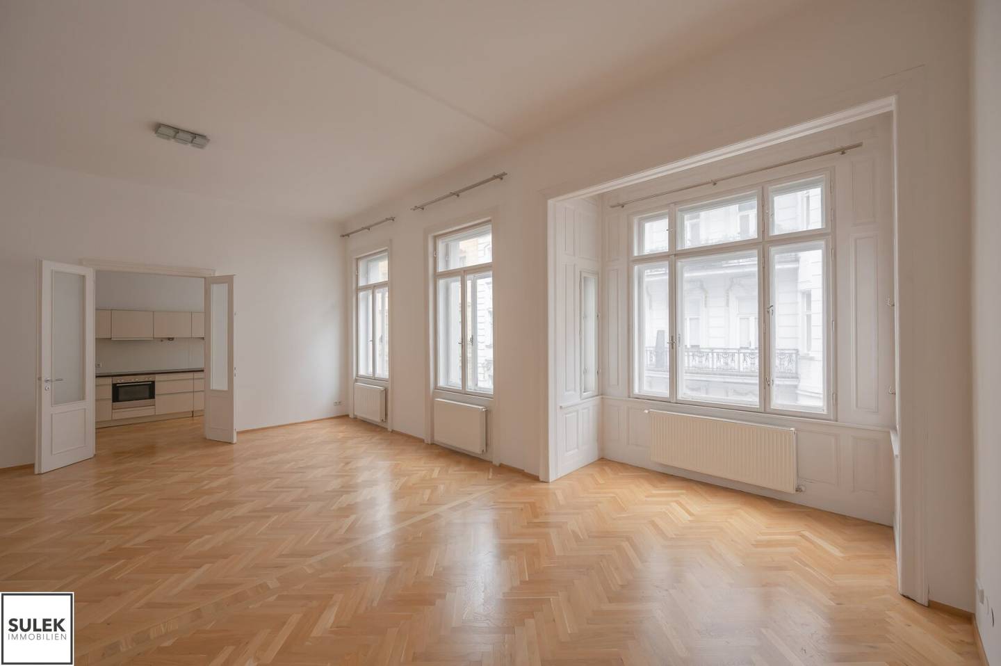 Altbauwohnung hofseitiger Balkon nahe Belvedere