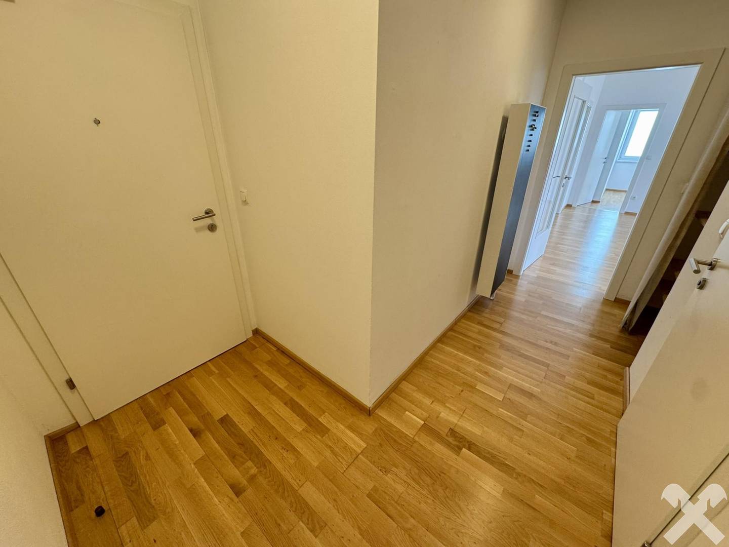 Apartment with Castle Hill view and generous balcony