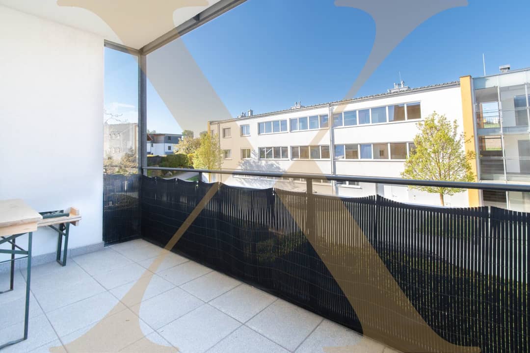 Wohnung mit Loggia und Tiefgaragenplatz