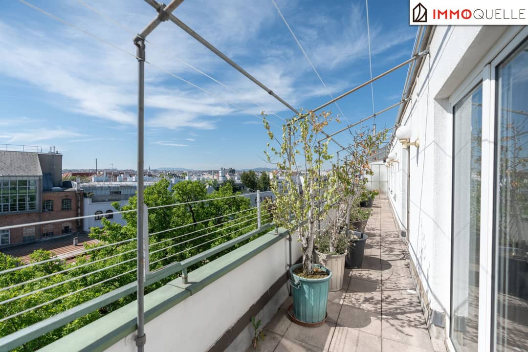 Dachgeschosswohnung mit Lift zwei Terrassen urban