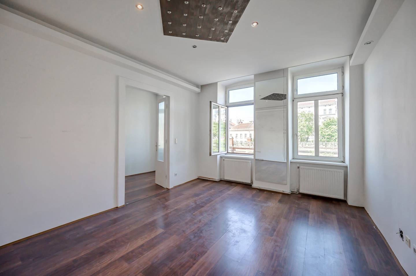 Old building apartment with lift near city center