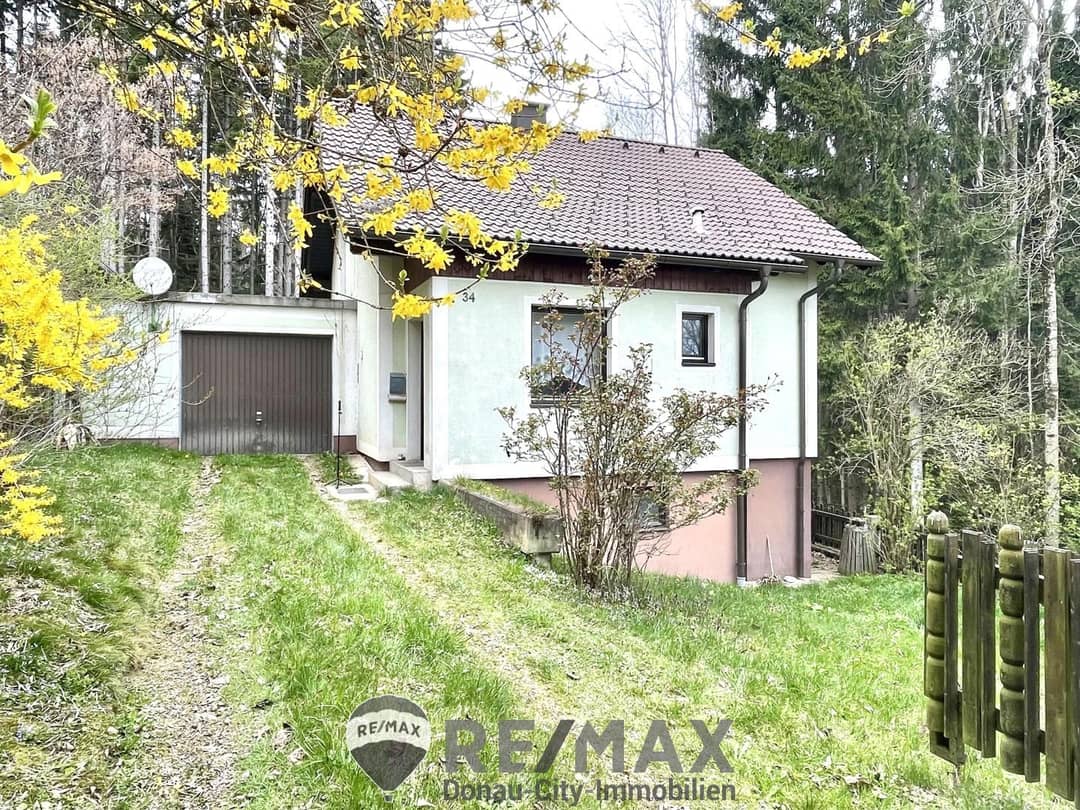 "Bastlerhaus in ruhiger Waldlage"