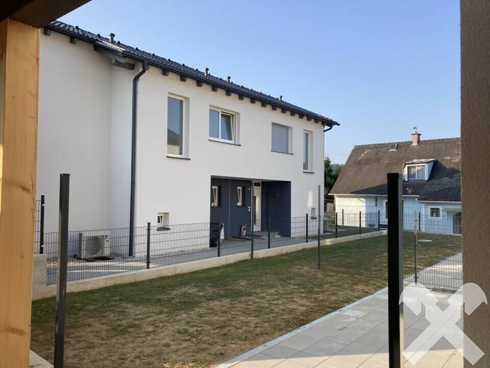 Neubau Reihenhaus Rollsdorf 110m²