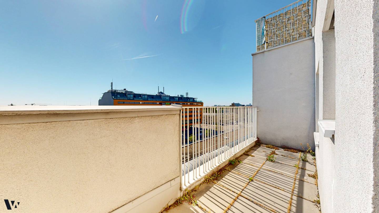 Apartment with terrace and subway Kagraner Platz