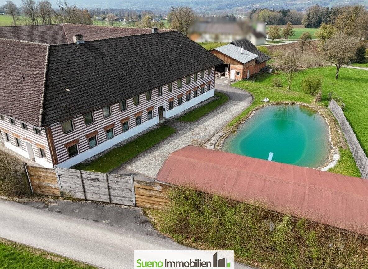 Großer Bauernhof mit 20ha Grund in Nußbach