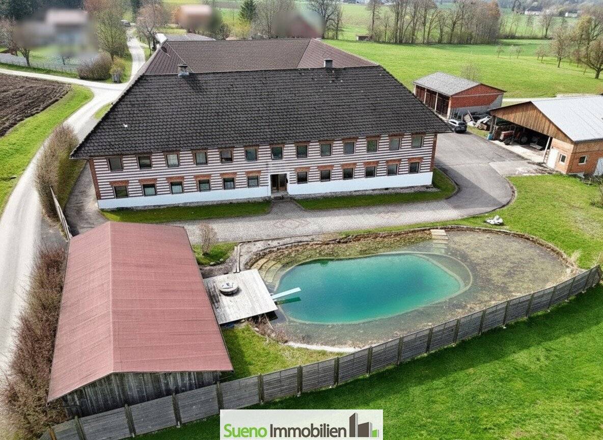 Großer Bauernhof mit 20ha Grund in Nußbach