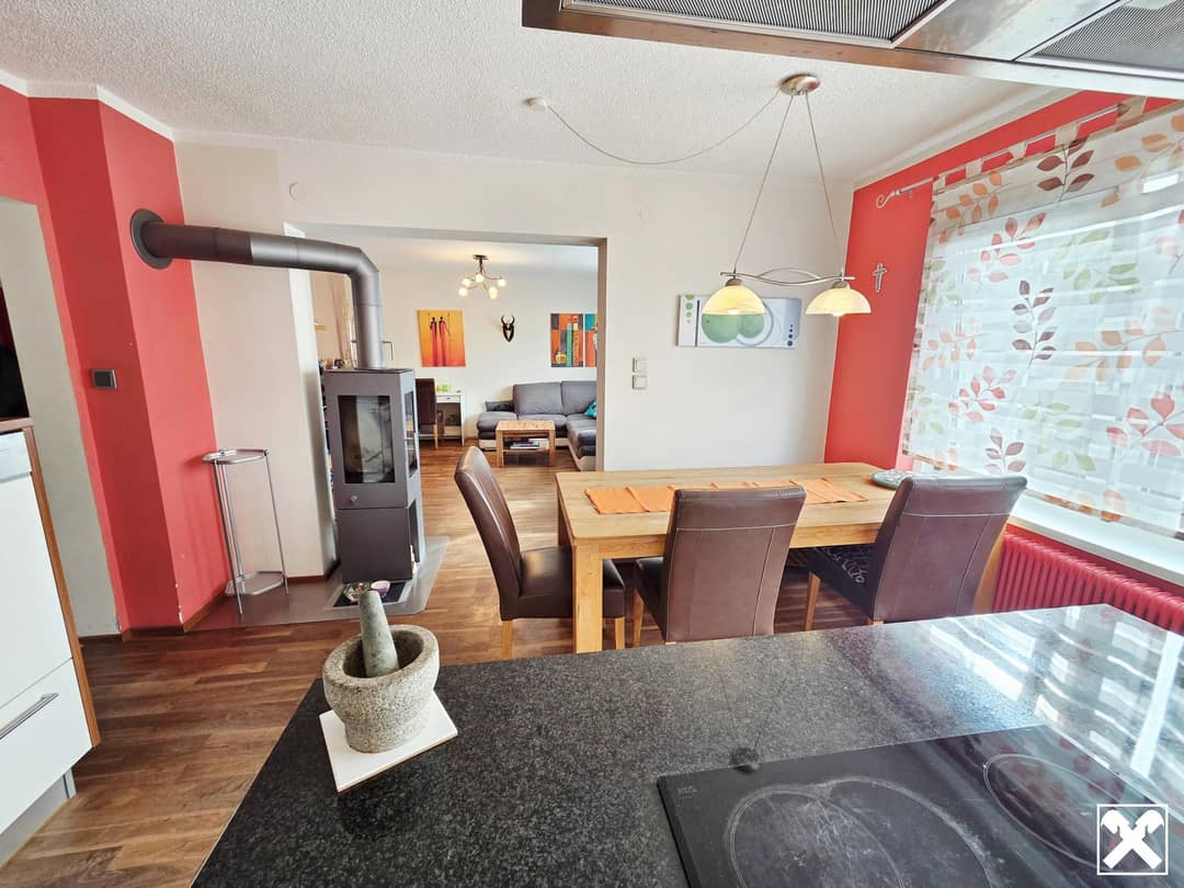 Zweifamilienhaus mit Pool in Wilhelmsburg