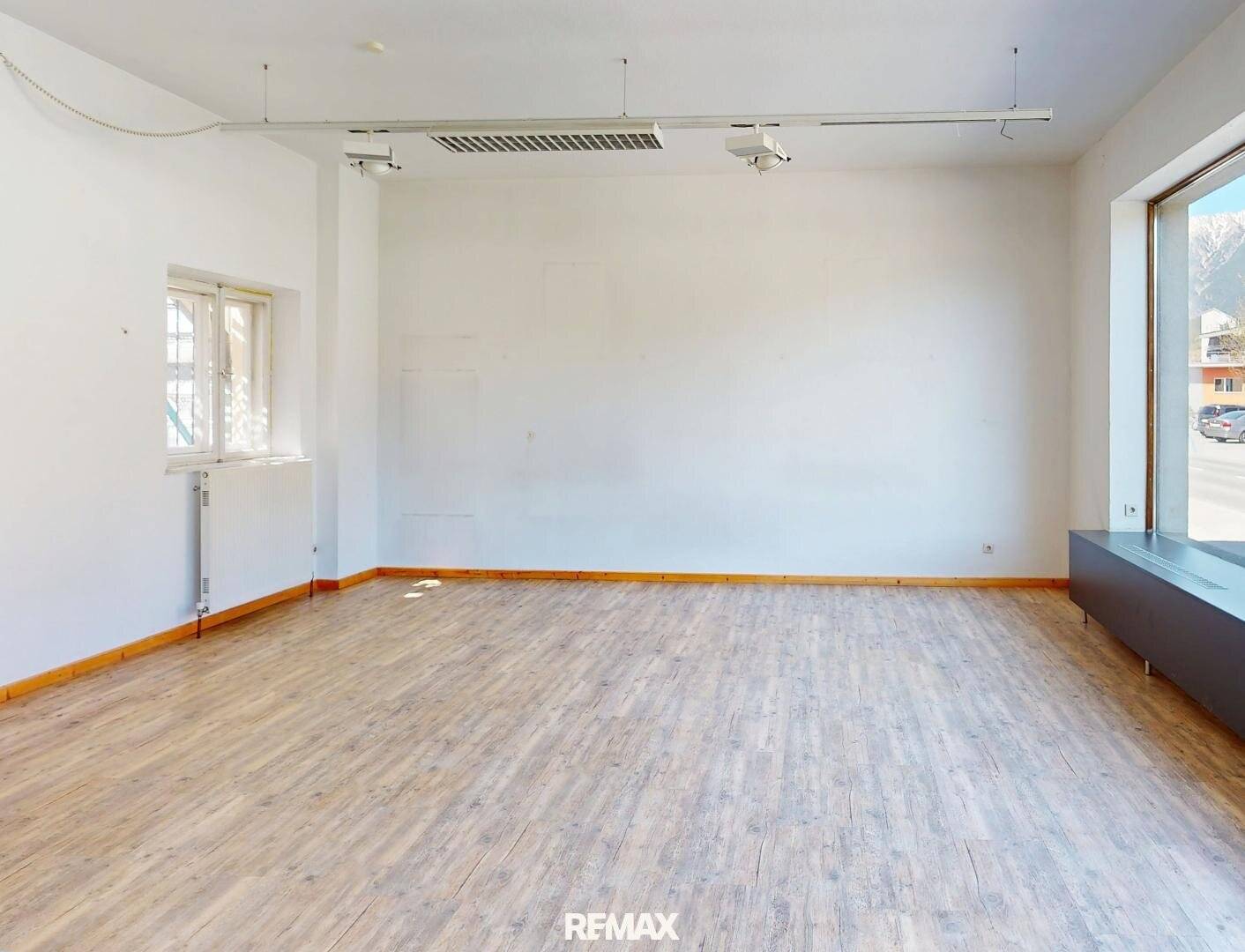 Ideal for workshop or office – Exclusive in Imst!
