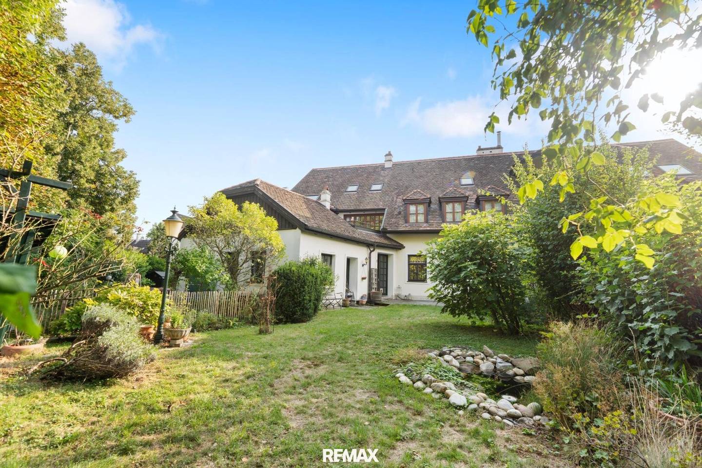 Wohnung mit eigenem Garten und Sauna