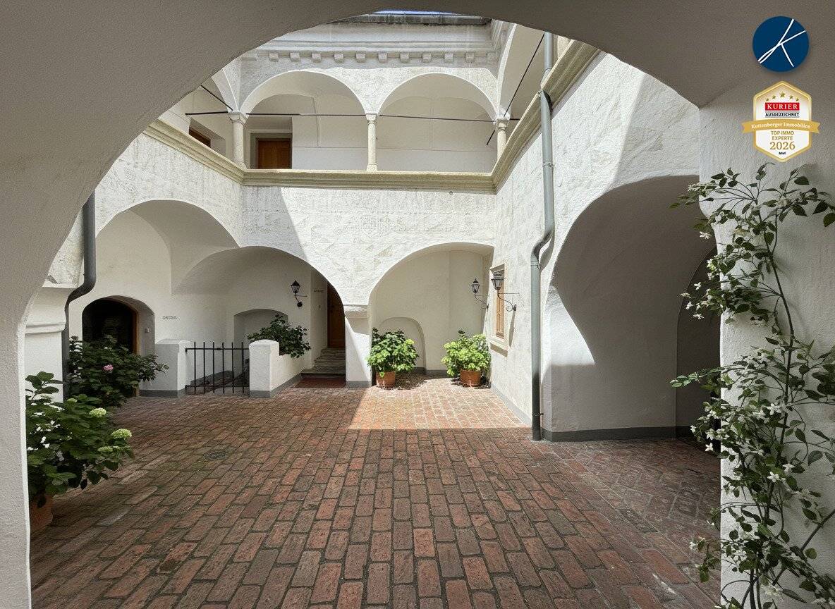 Historisches Gebäude mit Garten in Traismauer