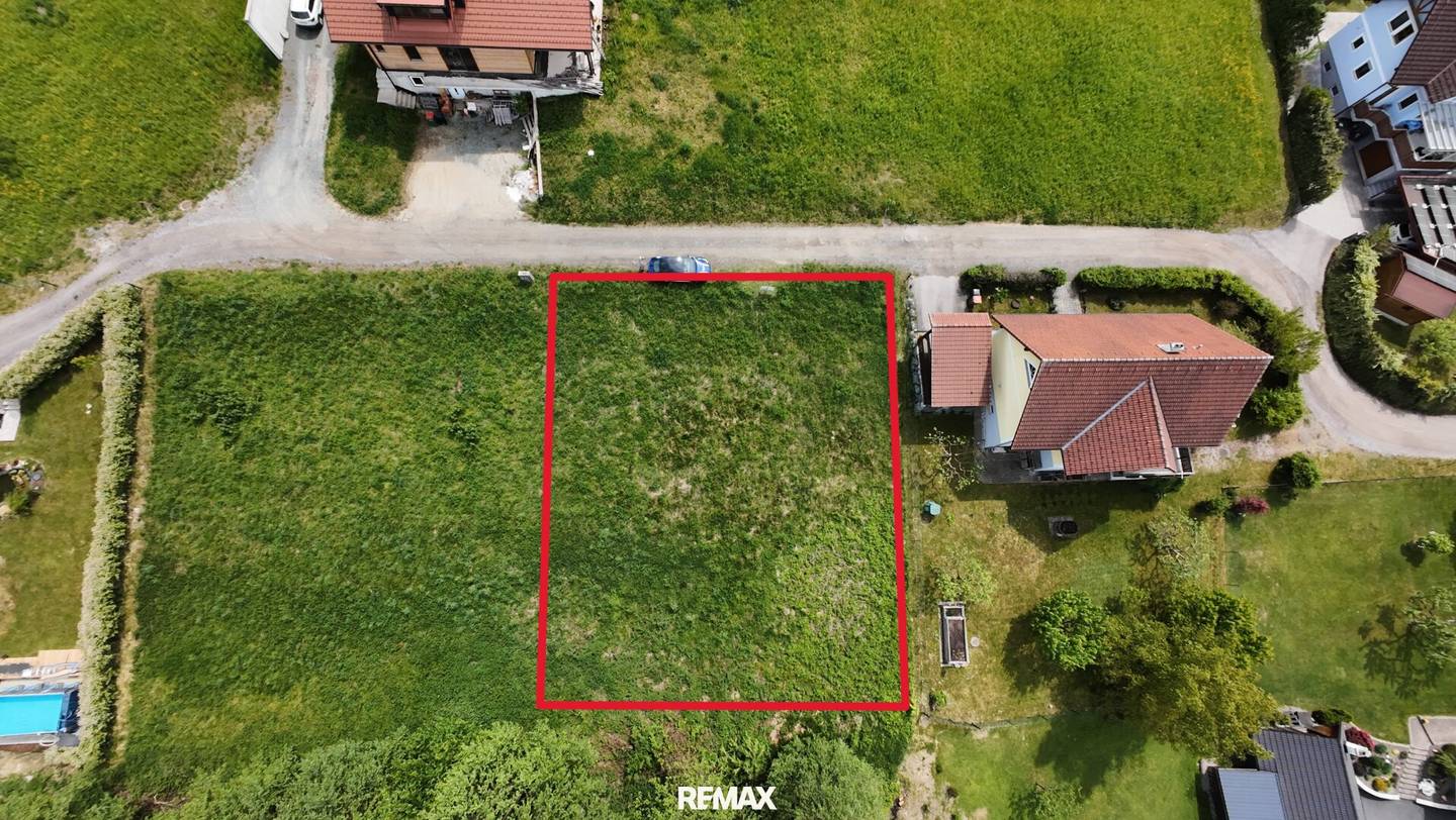 Plot in the Saggau Valley: Sunny location, cul-de-sac access, no building obligation