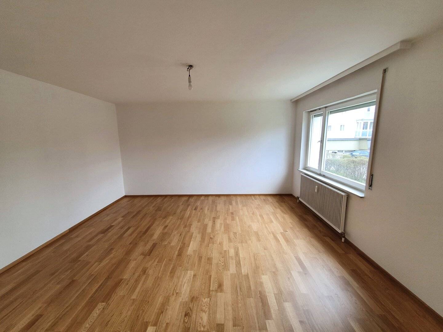 Wohnung seenah und bahnhofsnah generalsaniert