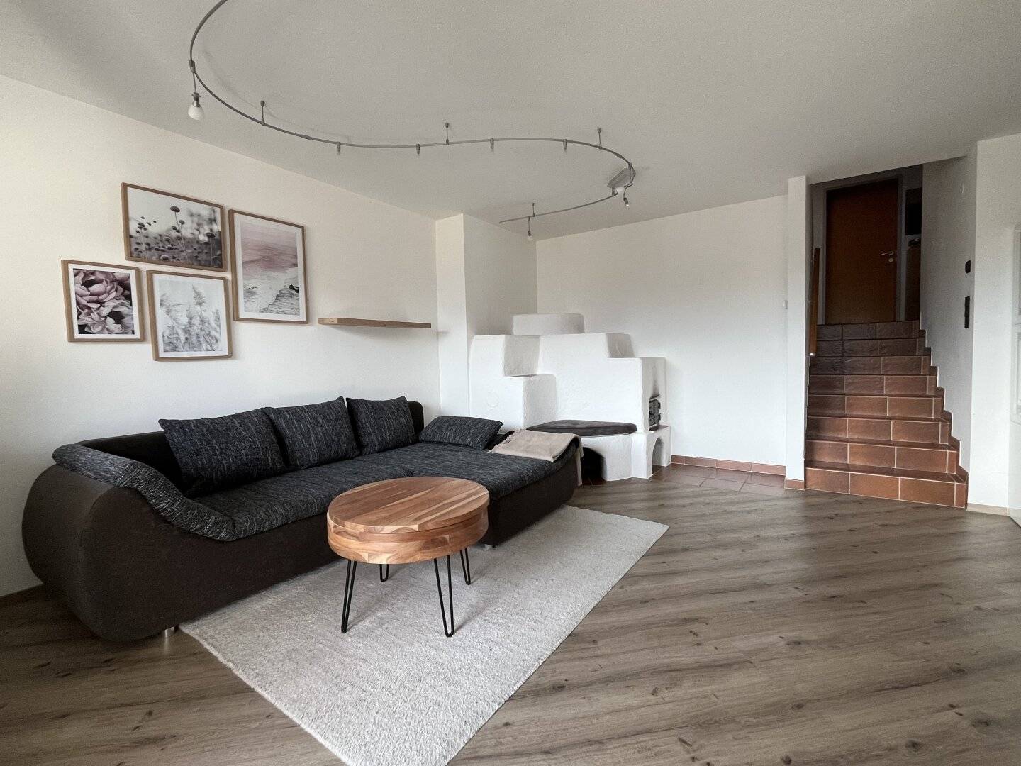 Attic apartment in Mils near forest playground