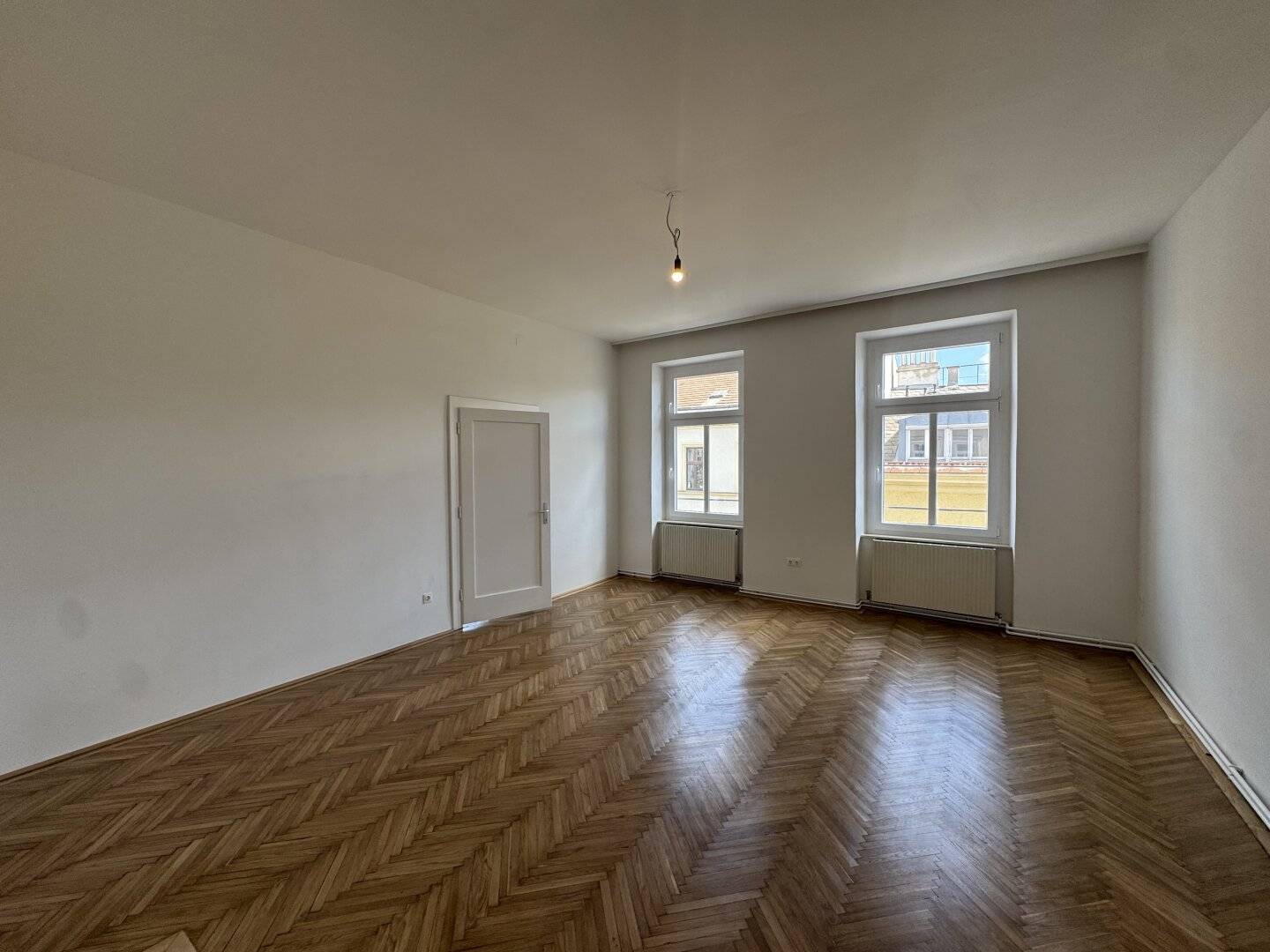 Wohnung Newly renovated with open kitchen