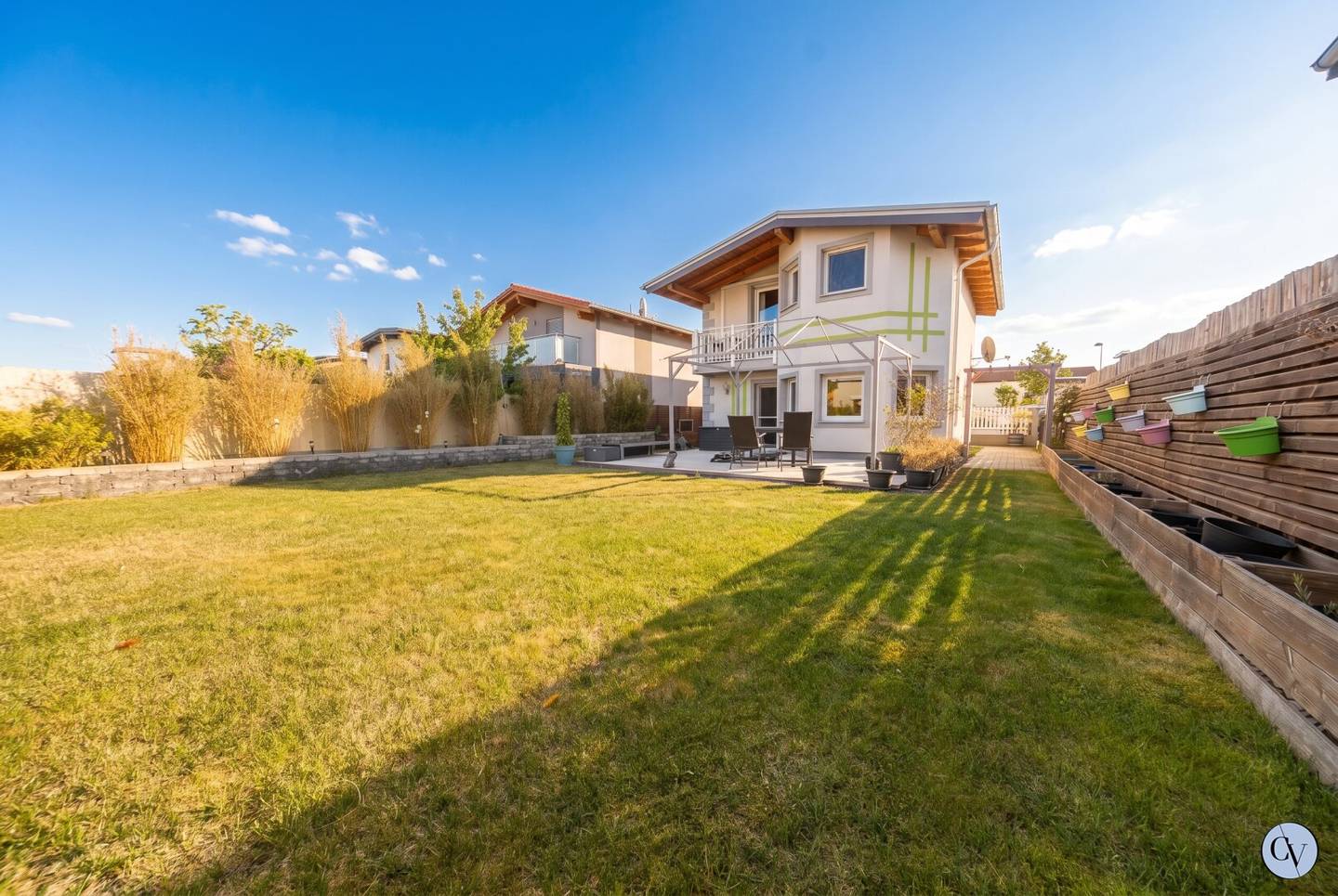 Einfamilienhaus mit Garten beim Hirschstettner Badeteich