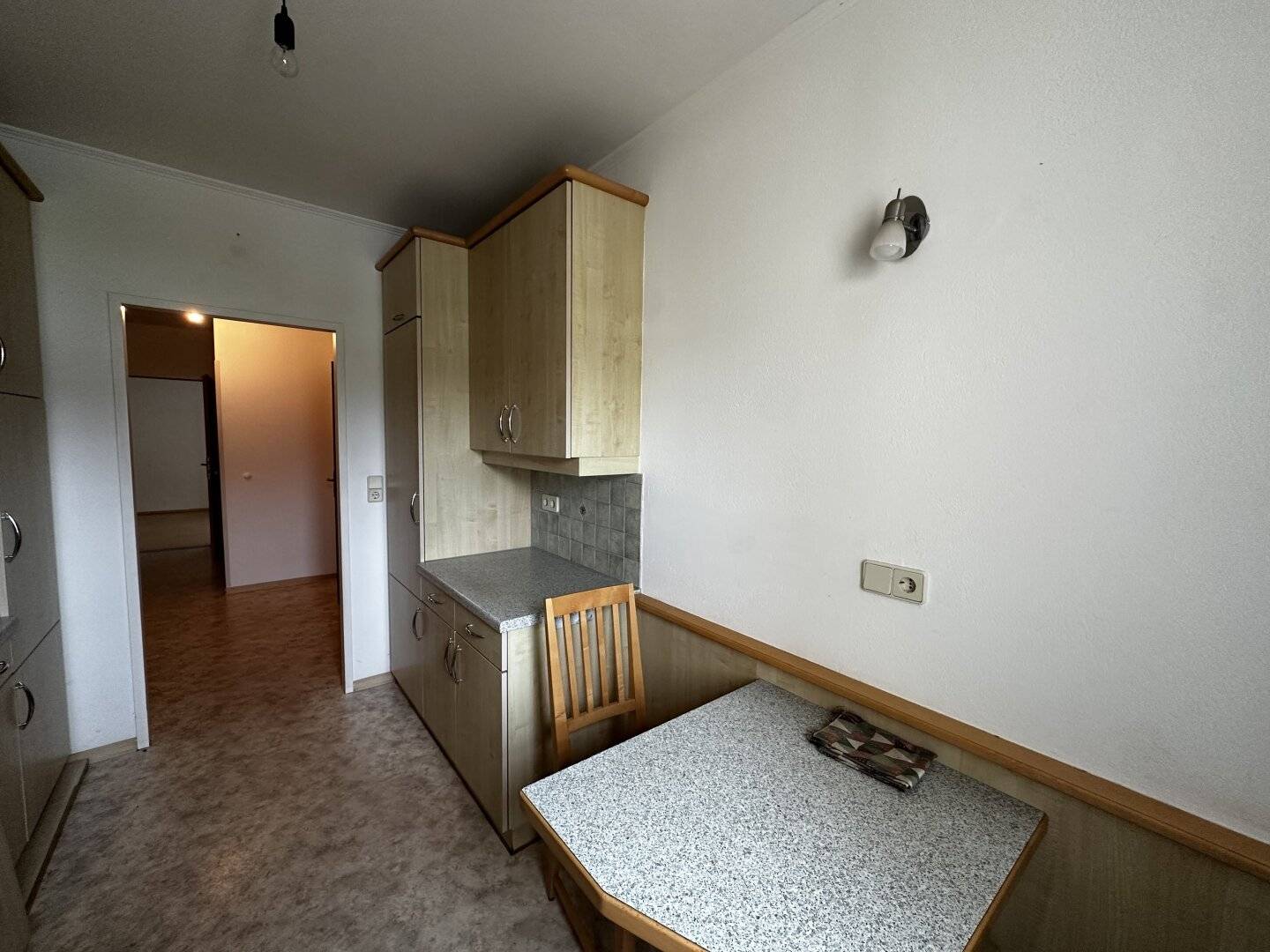 Wohnung ruhige Lage Erdwärme Heizung Parkplatz