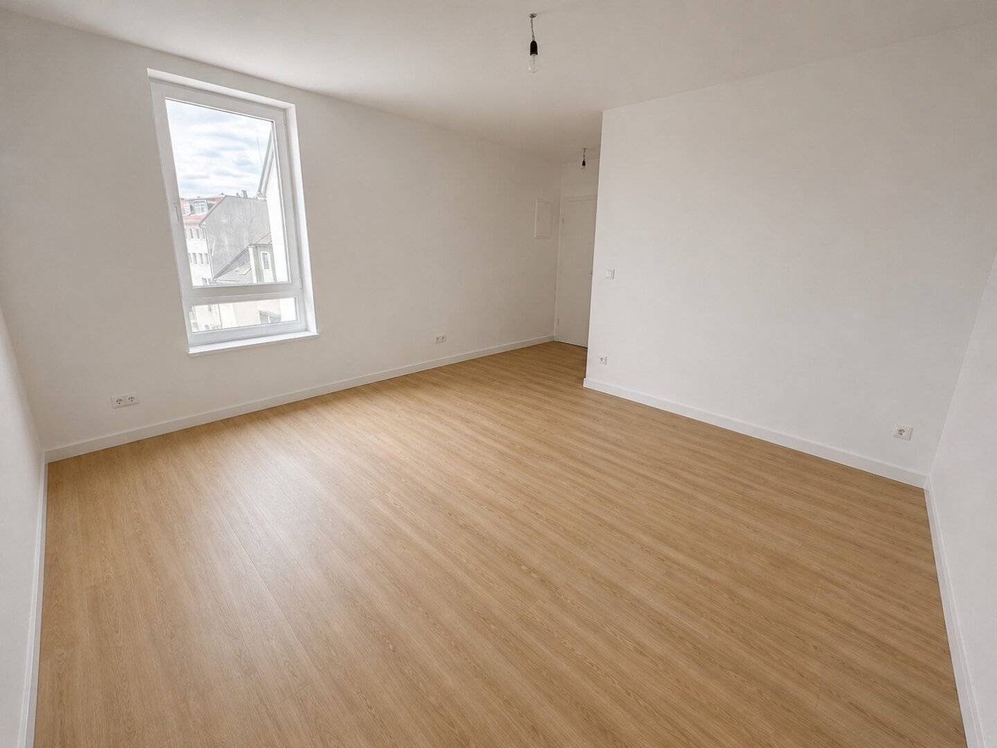 Neubauwohnung Erstbezug Lift Wärmepumpe