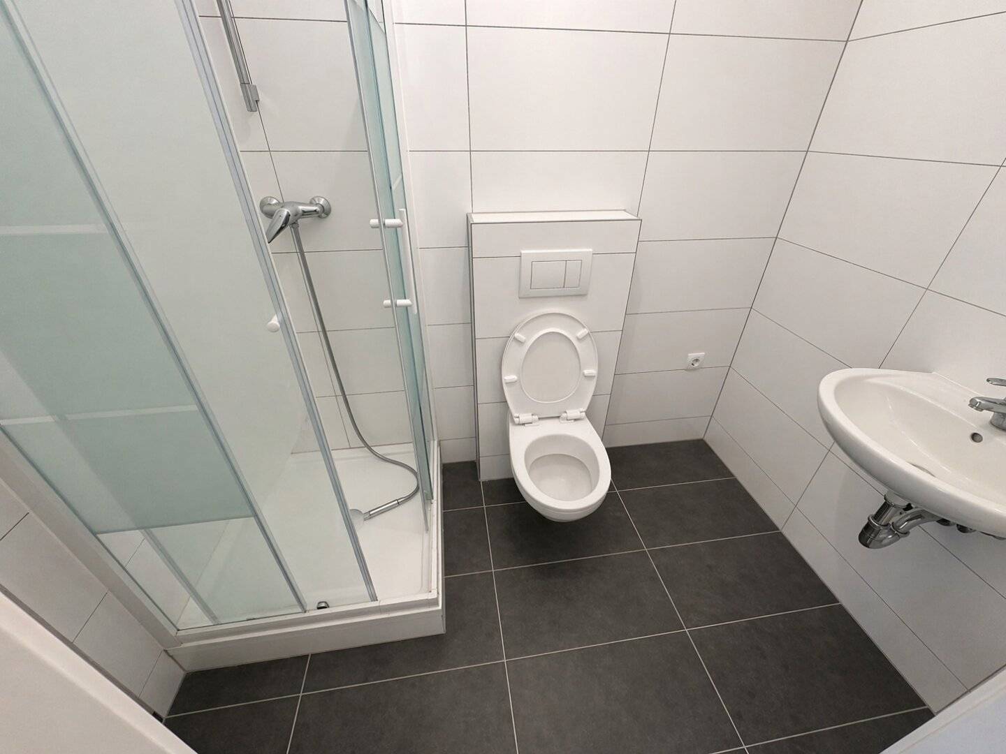 Neubauwohnung Erstbezug Lift Wärmepumpe