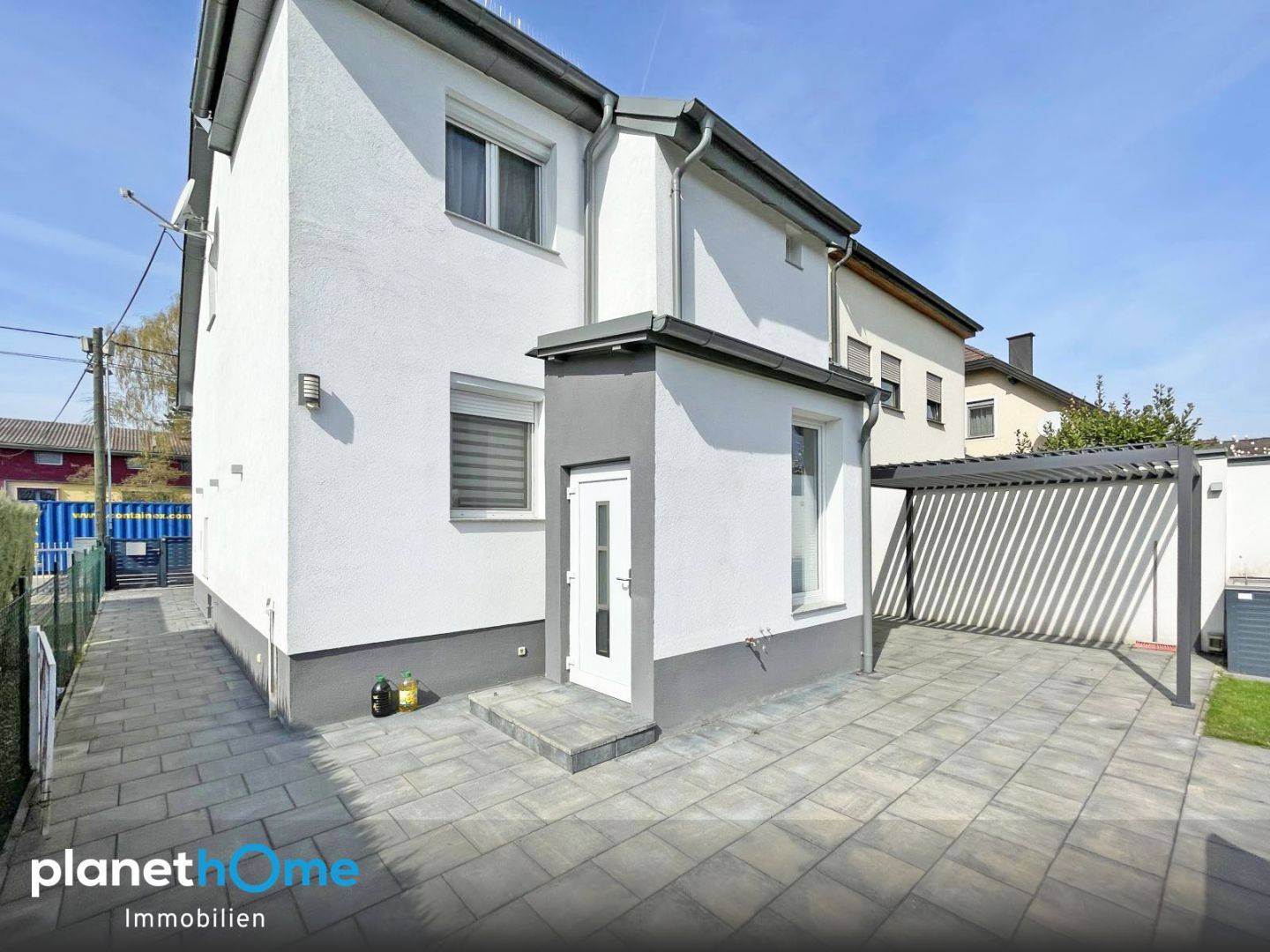 Family House with Garden in 1220 Vienna