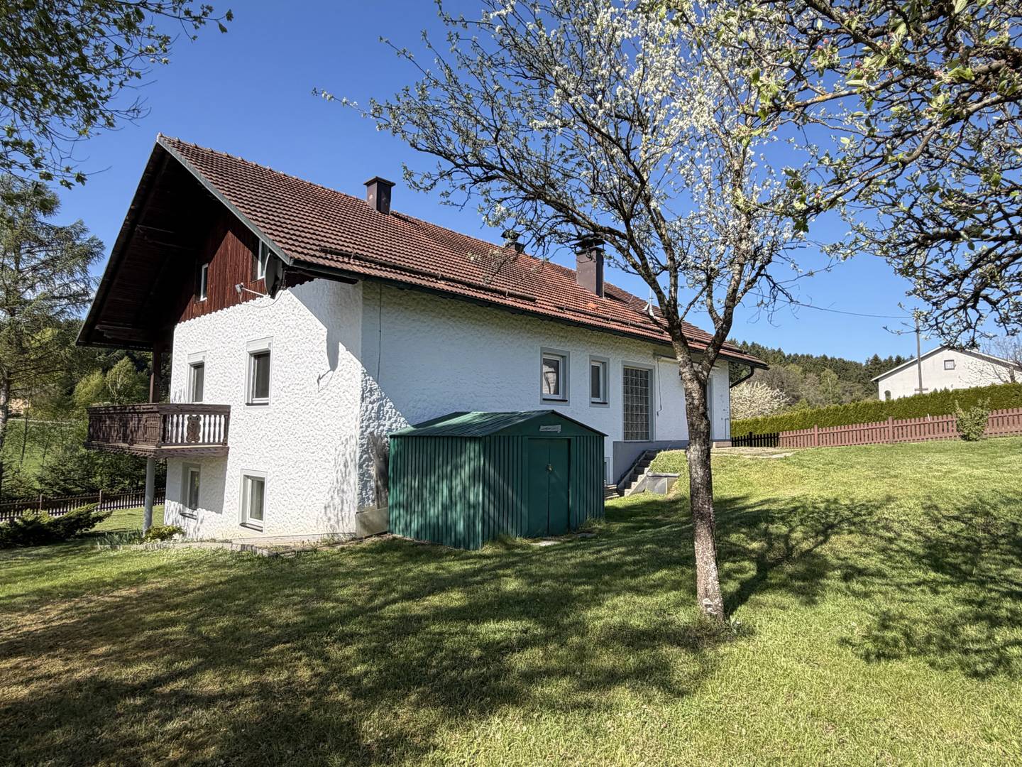 Geräumiges Haus mit Garten in Neustift