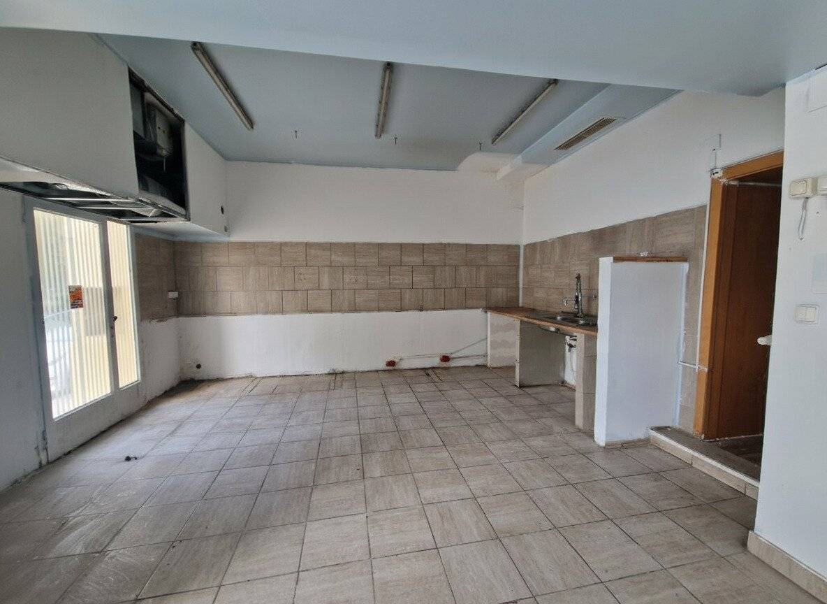 Top-Standort für Imbiss, Café oder andere Gewerbe! Nahe FH JOANNEUM  - Hohe Frequenz &amp; Sichtbarkeit!