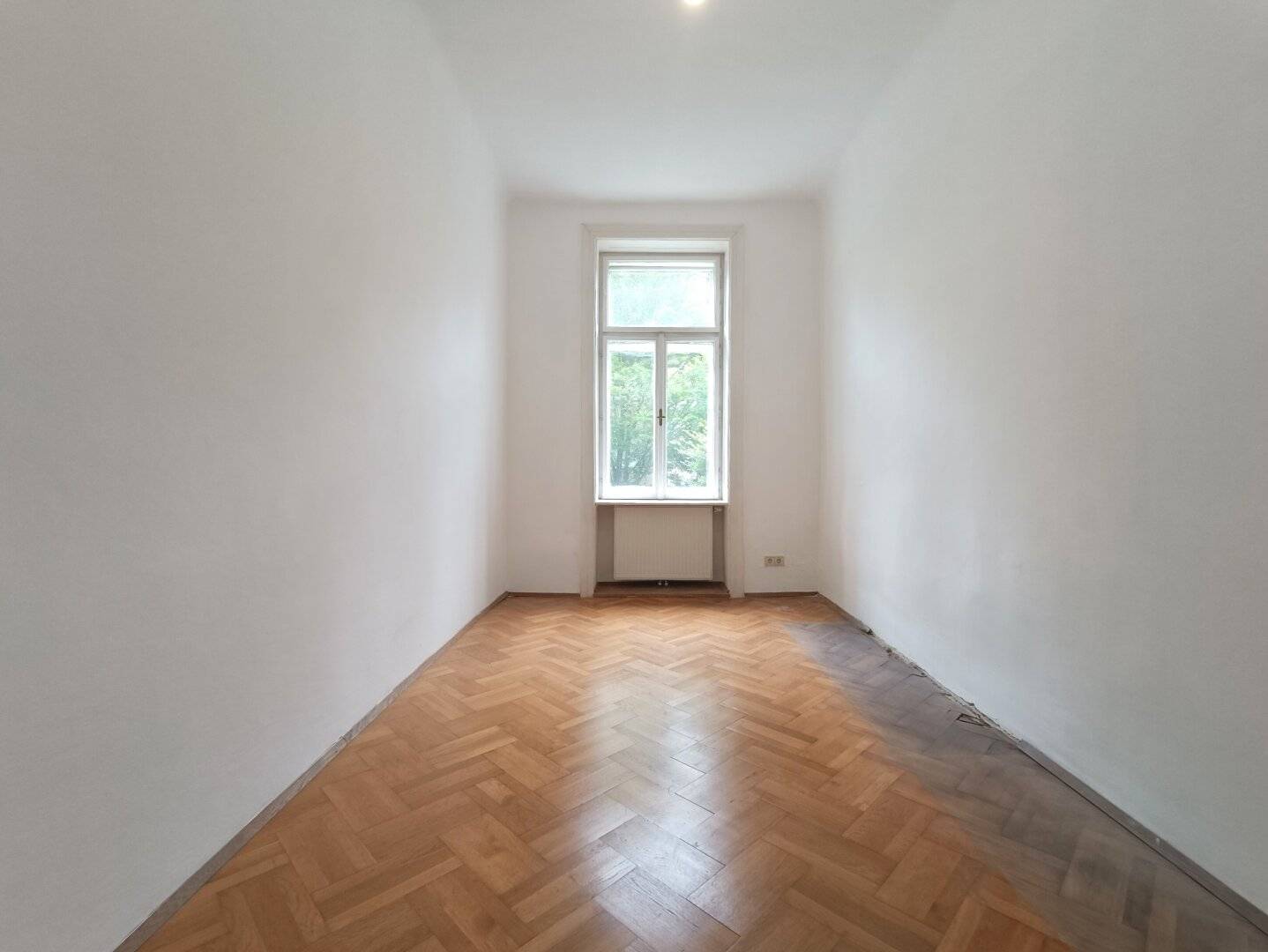 Commercial Space 77m² Old Building Währing