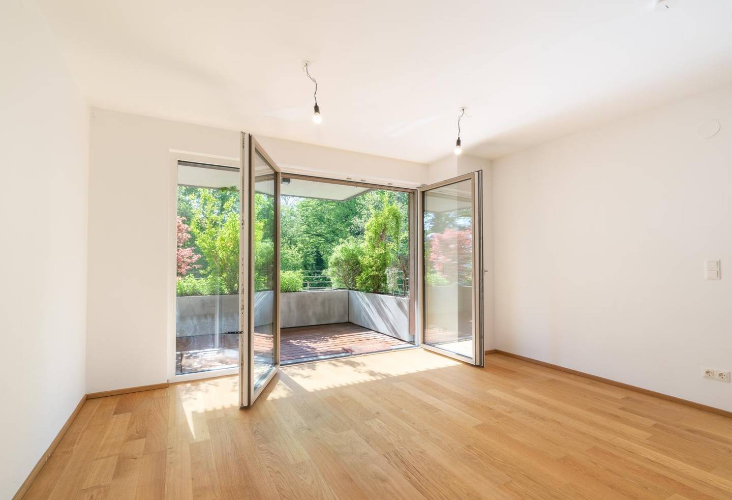 Wohnung Waldblick Terrasse im Neubau ruhige Lage