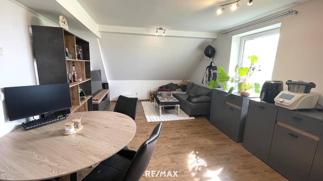 2-Zimmer-Wohnung in Viehdorf