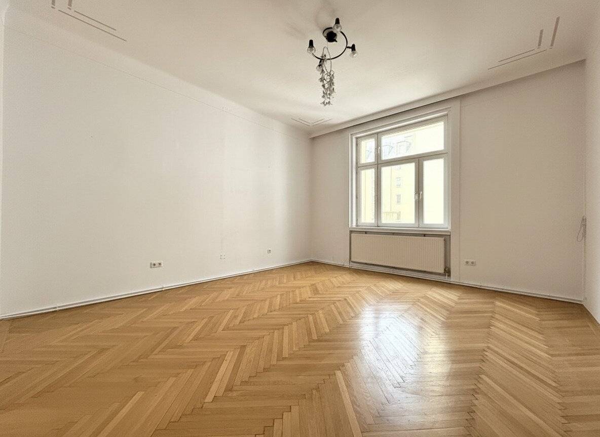 Elegante ALTBAUSUBSTANZ mit REVITALISIERUNGSPOTENZIAL und künftigem U-Bahn-Anschluss in Gehdistanz