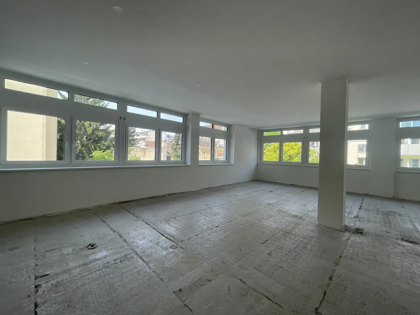 Generalsanierte Büroflächen im EKAZENT Hietzing