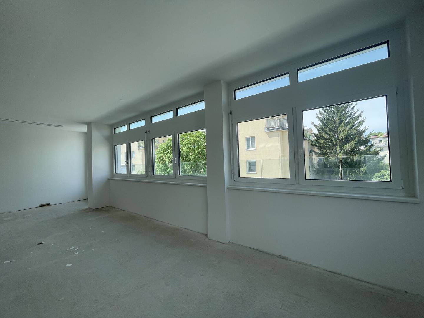Fully Refurbished Office Spaces EKAZENT Hietzing