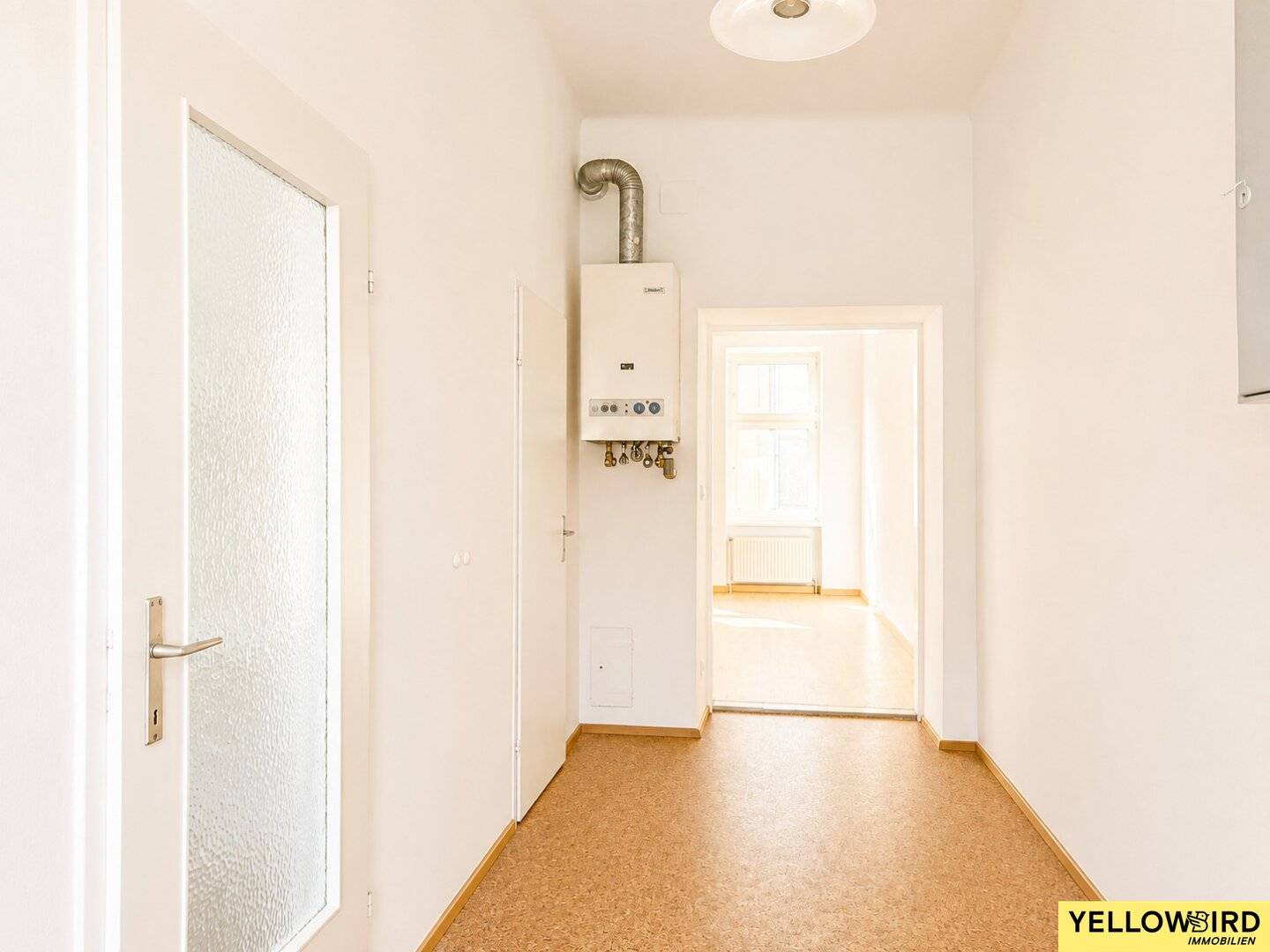 Apartment near Belvedere with balcony and lift