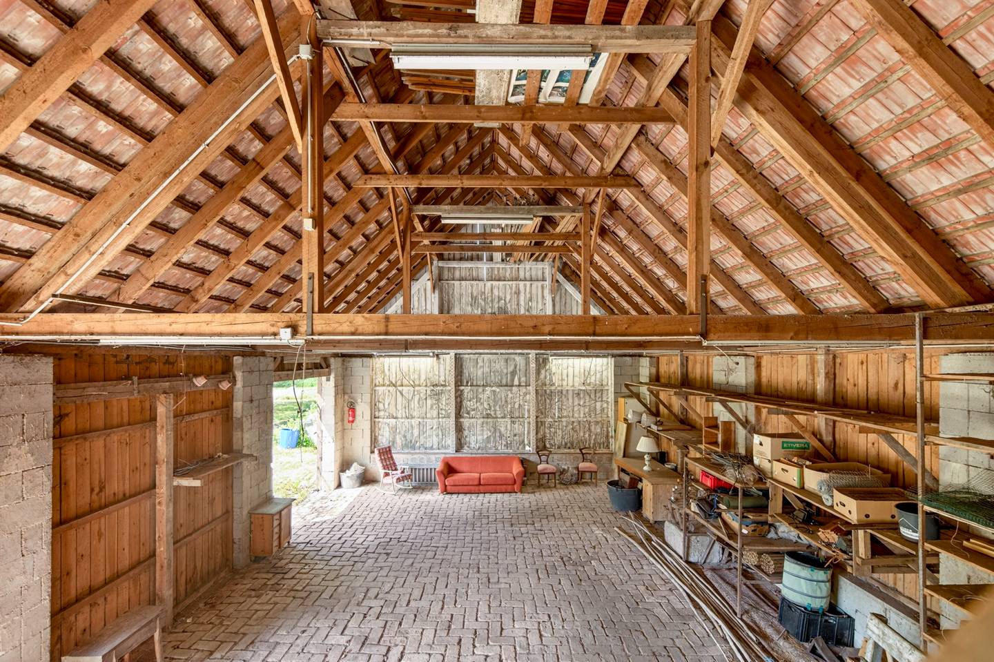 Bungalow & Stadl auf 5600m²