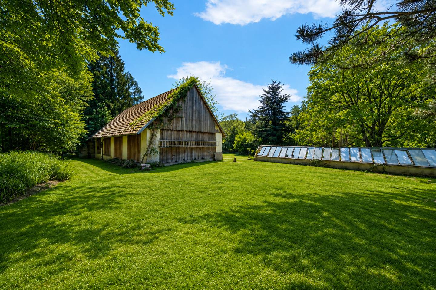Bungalow & Stadl auf 5600m²