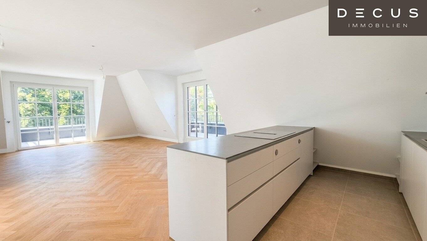 Dachgeschosswohnung Erstbezug im Villenviertel