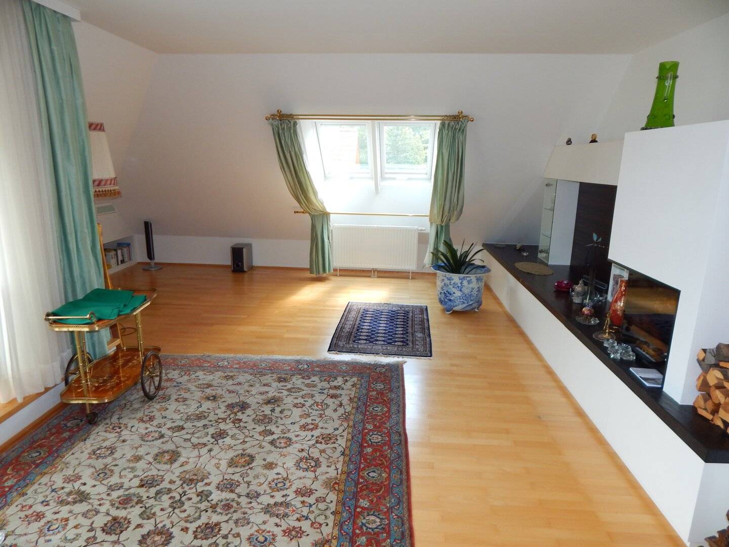 Apartment in green quiet location near Maurer Hauptplatz with rooftop terrace