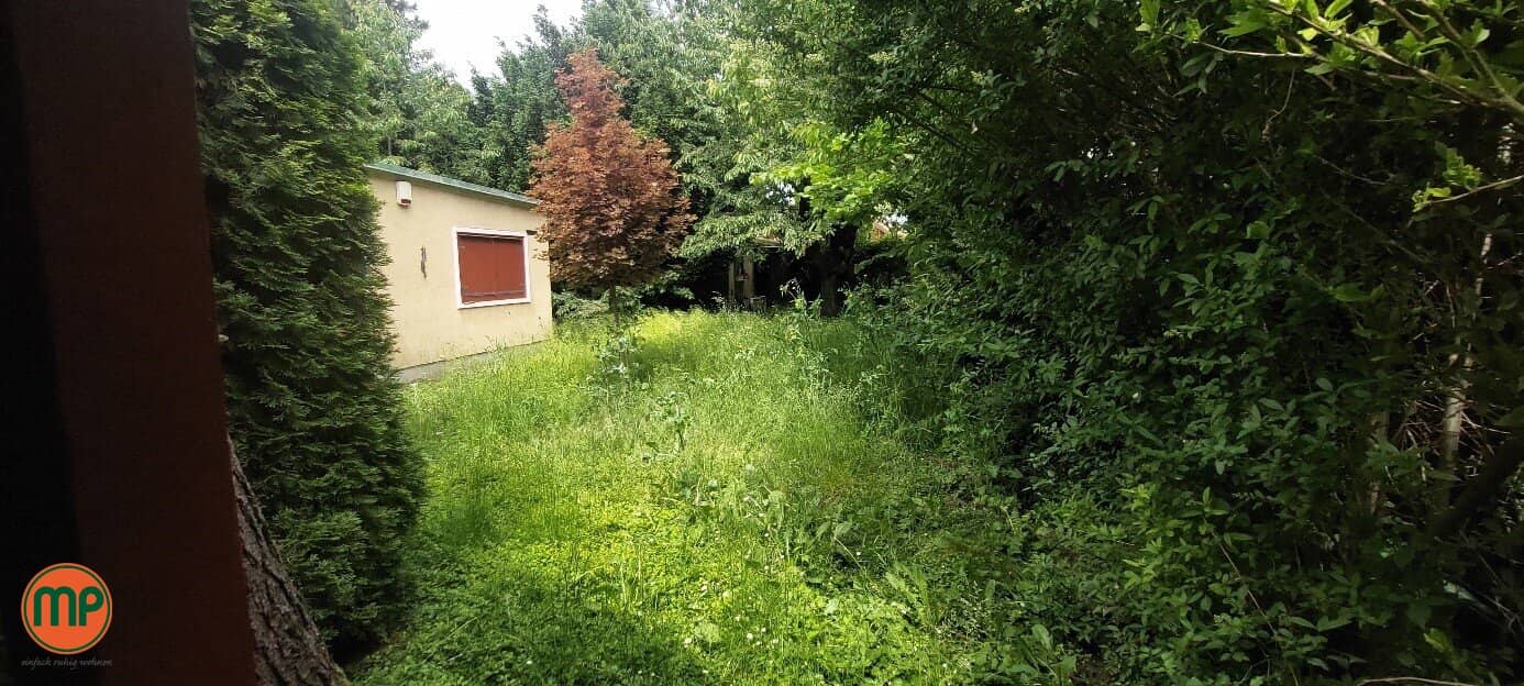 Building plot in the 22nd district including subway proximity