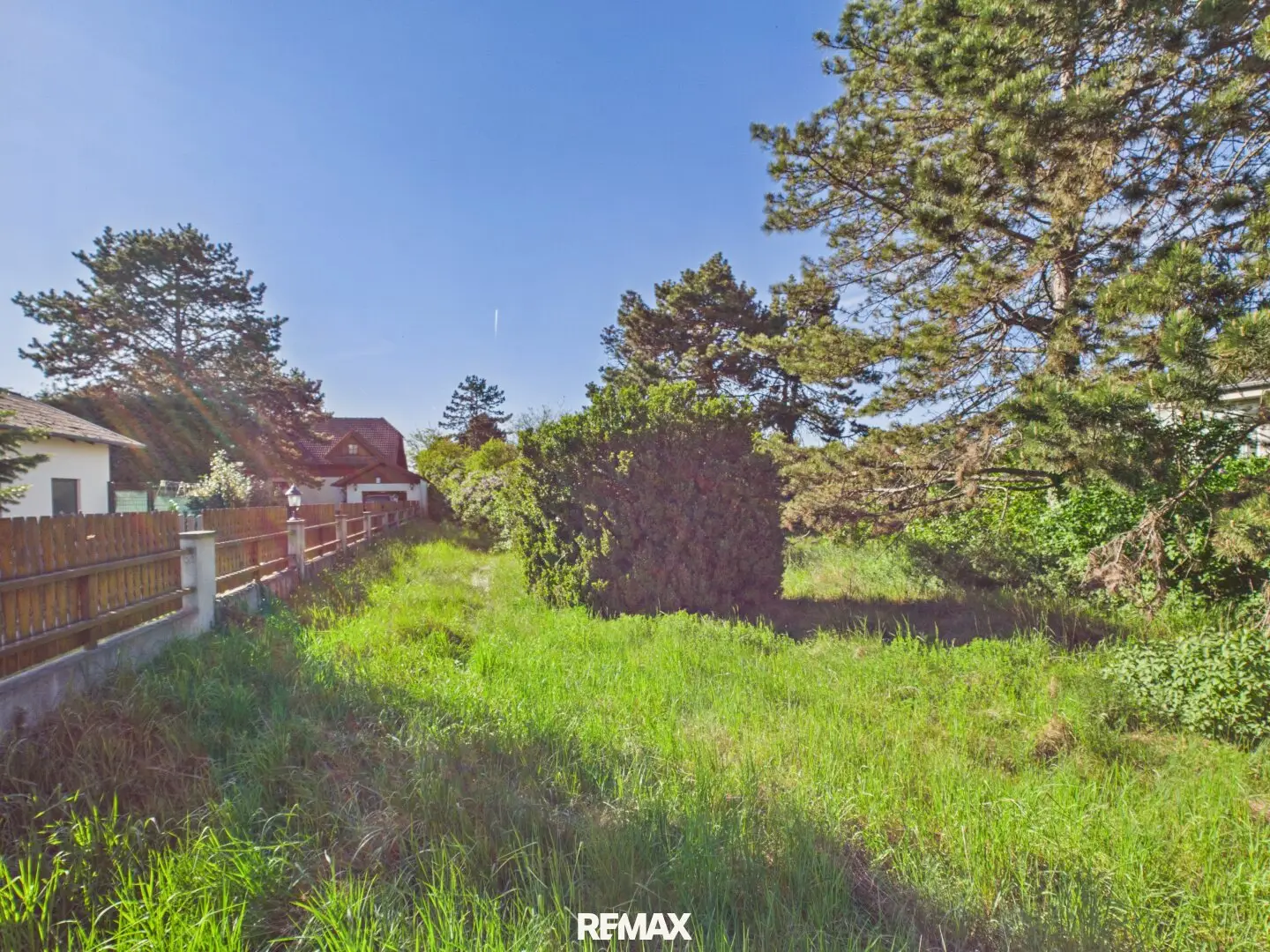 Building Plot 1246m² in Deutsch-Wagram