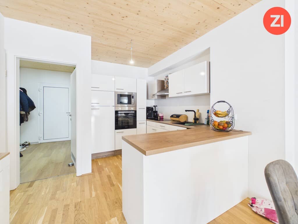 Terraced House with Garden in Wels