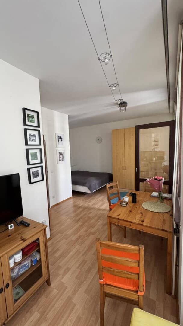 Wohnung in Ober St Veit mit Loggia und Garten